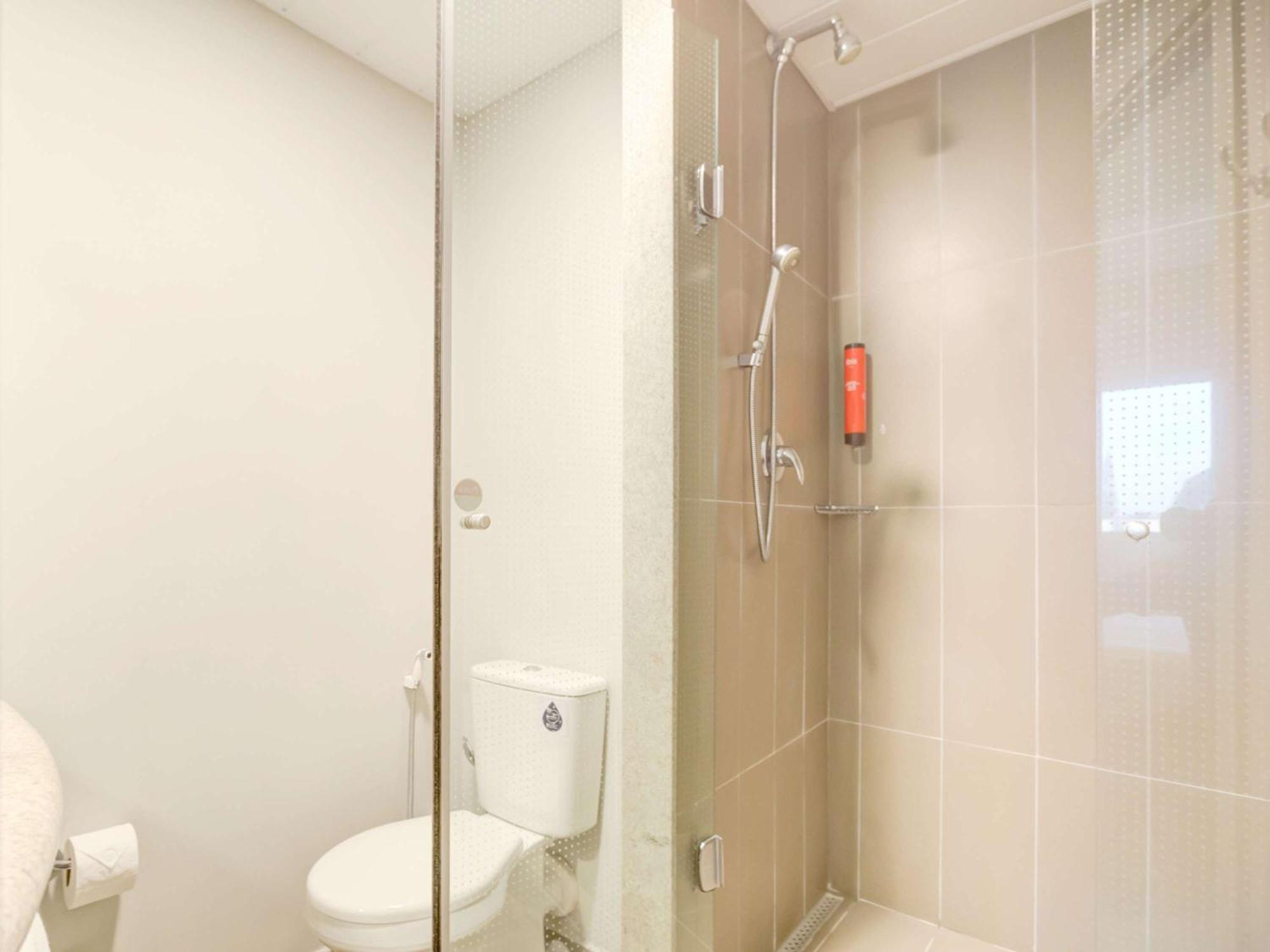Ibis Paranagua Exterior photo