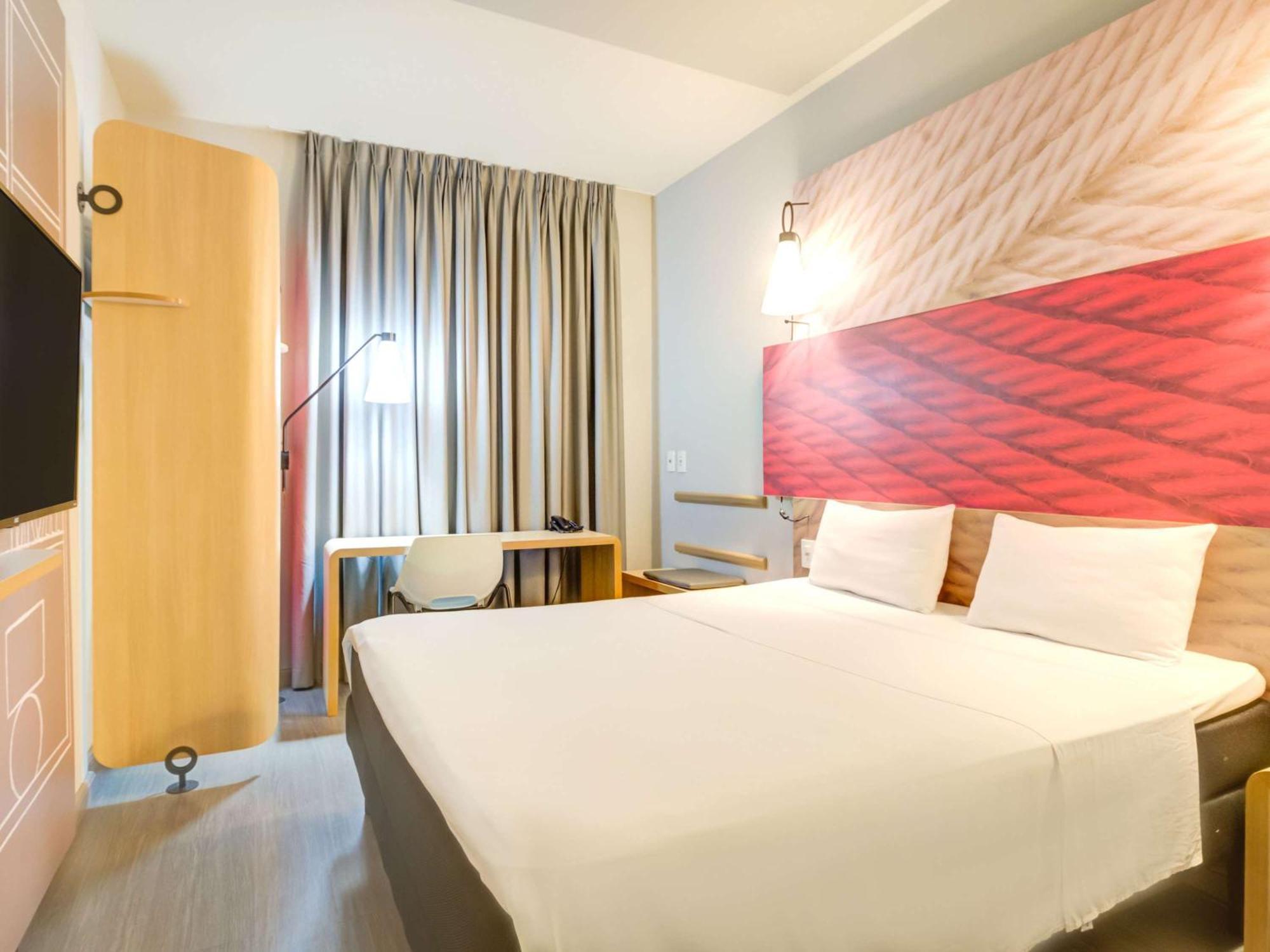Ibis Paranagua Exterior photo
